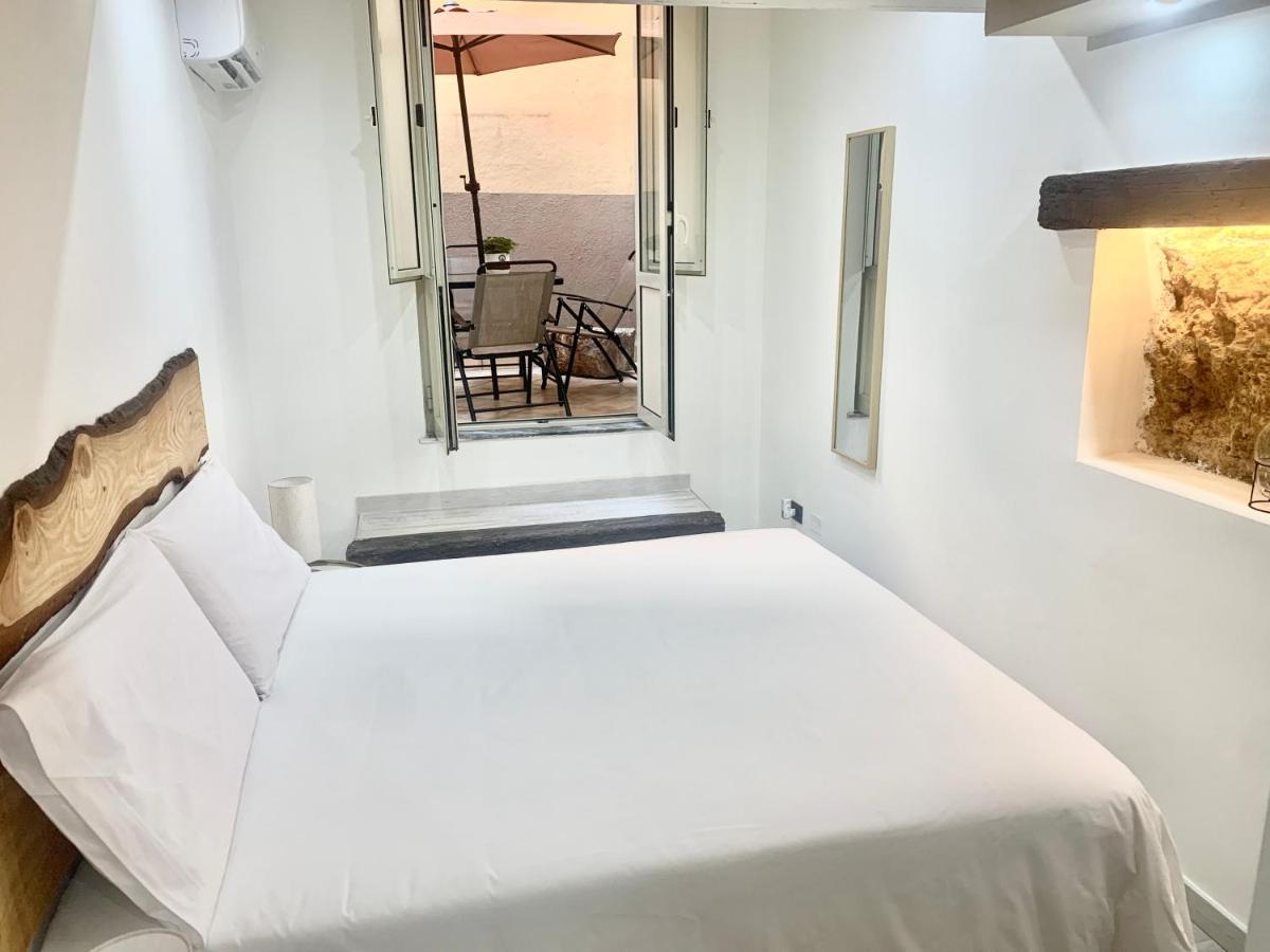 Stationsuite N5 Spa Privata Idromassaggio & Wifi Zona Centrale Vicino Alla Stazione Palermo Exterior foto