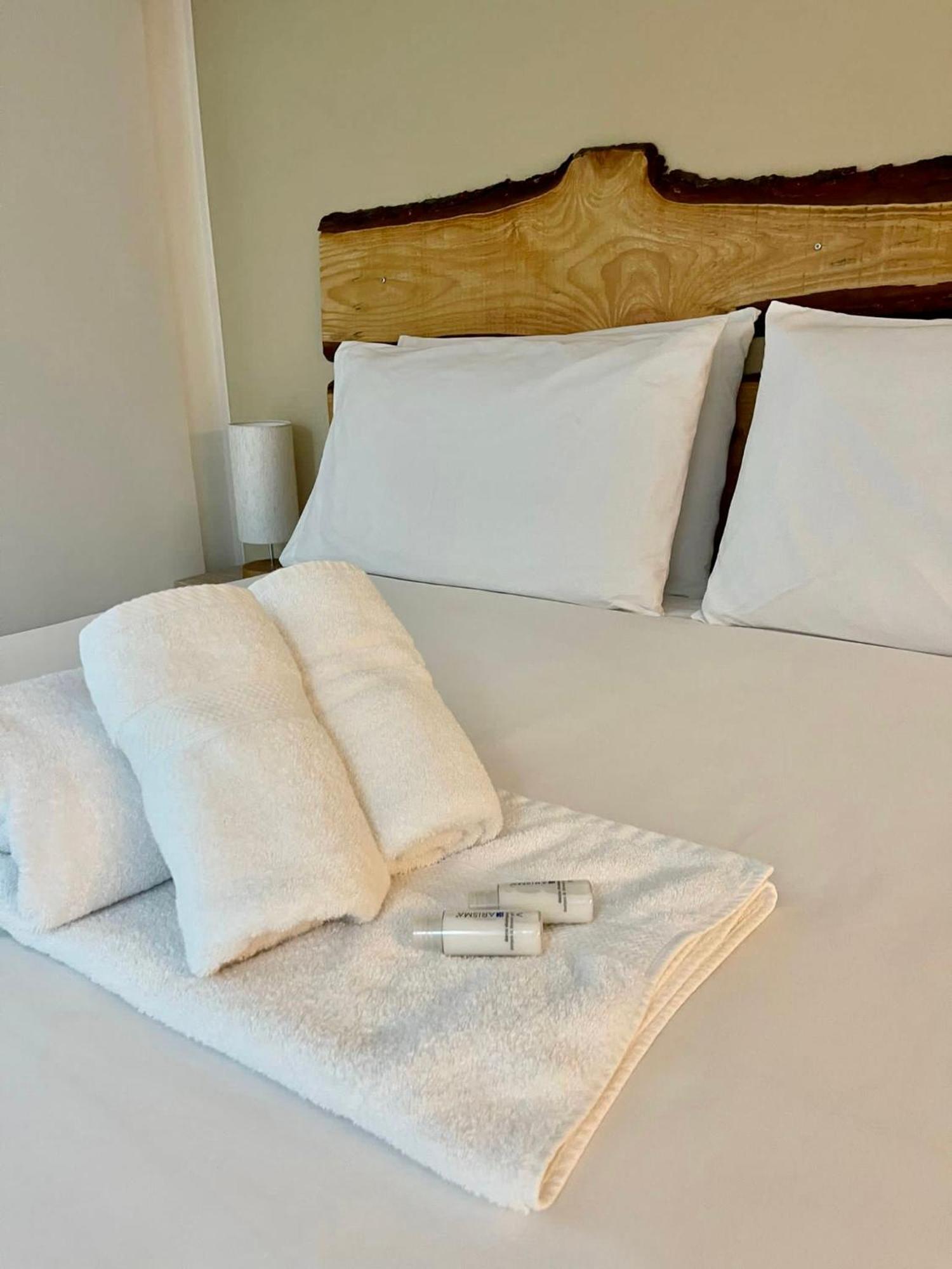 Stationsuite N5 Spa Privata Idromassaggio & Wifi Zona Centrale Vicino Alla Stazione Palermo Exterior foto