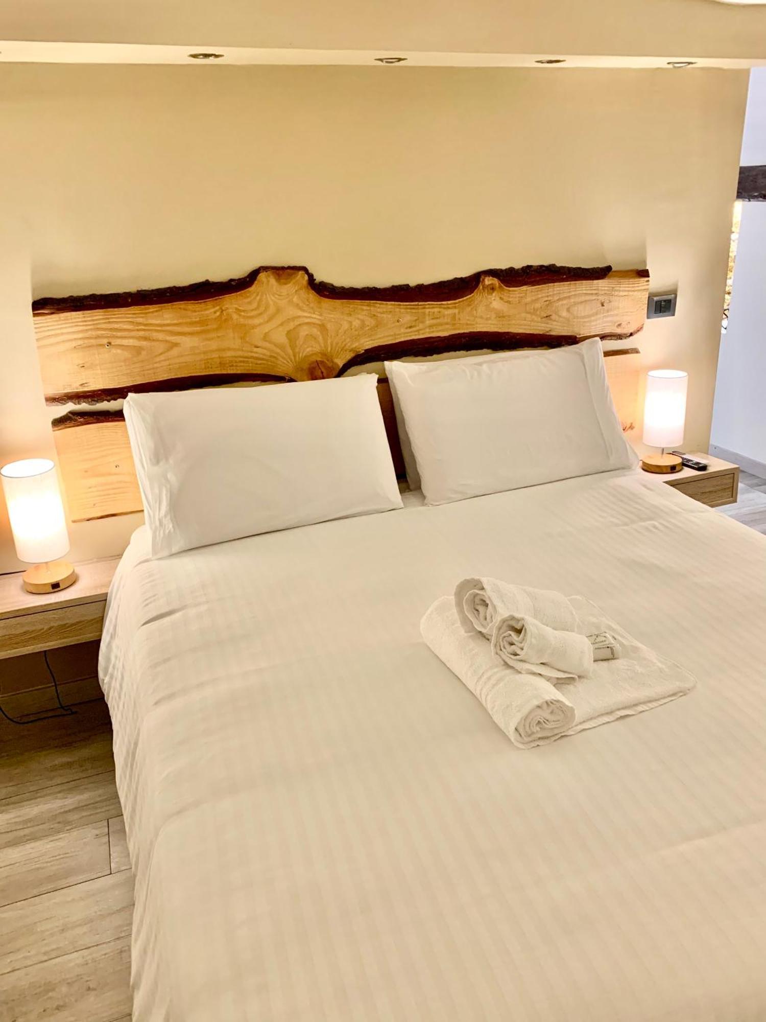 Stationsuite N5 Spa Privata Idromassaggio & Wifi Zona Centrale Vicino Alla Stazione Palermo Exterior foto