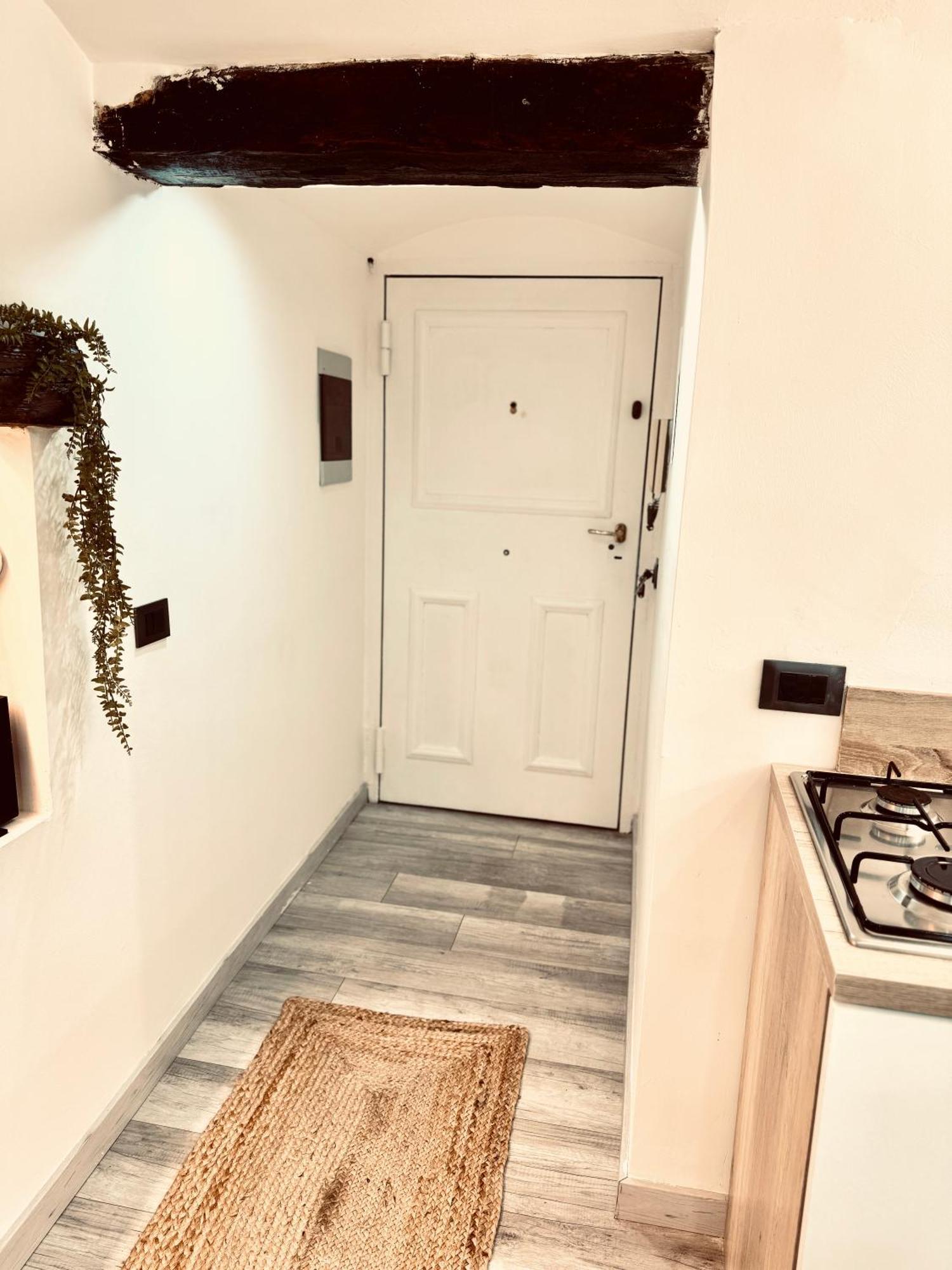 Stationsuite N5 Spa Privata Idromassaggio & Wifi Zona Centrale Vicino Alla Stazione Palermo Exterior foto