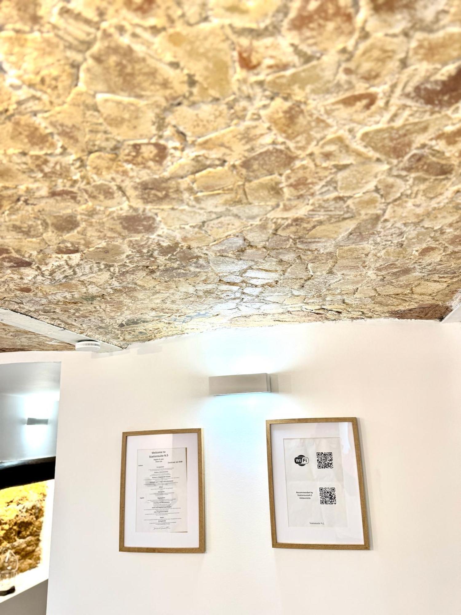 Stationsuite N5 Spa Privata Idromassaggio & Wifi Zona Centrale Vicino Alla Stazione Palermo Exterior foto